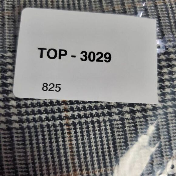 Maurices Women’s Plus 2X Sequin Plaid Open Front Blazer Jacket - Picture 8 of 8